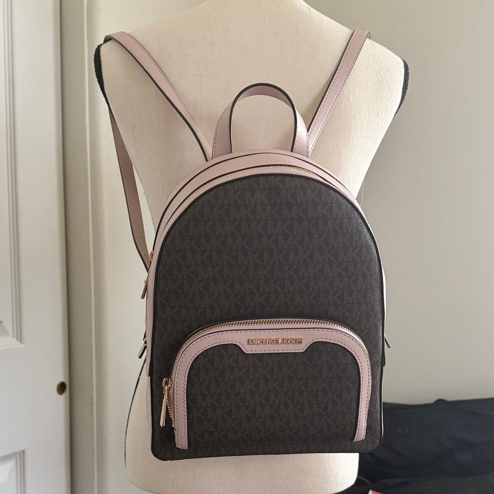 NWT - Michael Kors Jaycee Medium Backpack – Powder Blush / Brown MK Logo
